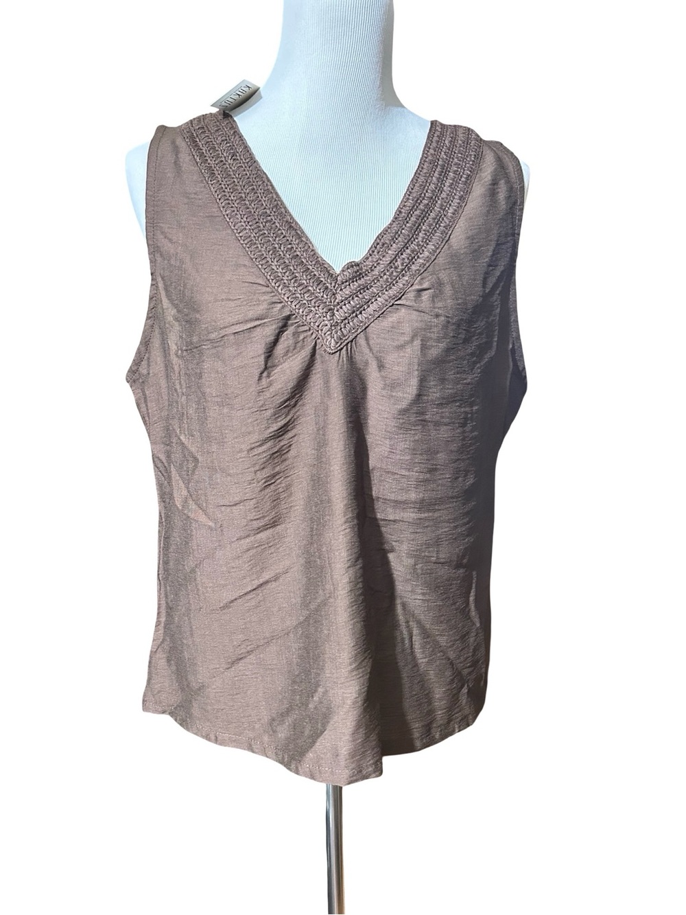 Kaktus Crochet V-Neck Tank Top - Taupe Brown